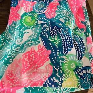 Lilly Pulitzer size 14 Callahan shorts